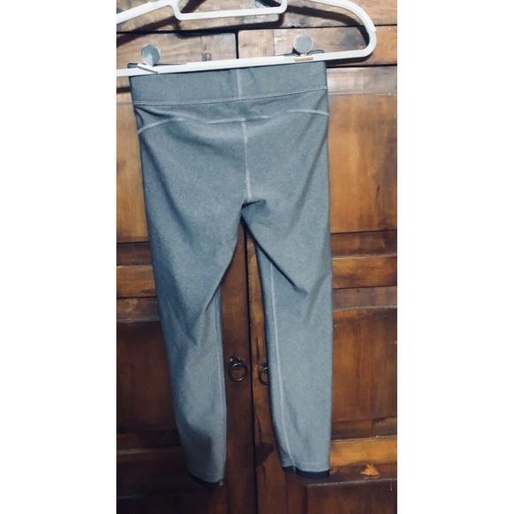 Under Armour HeatGear Ankle Crop Leggings Womens Sz Small 1309628 - Picture 3 of 4